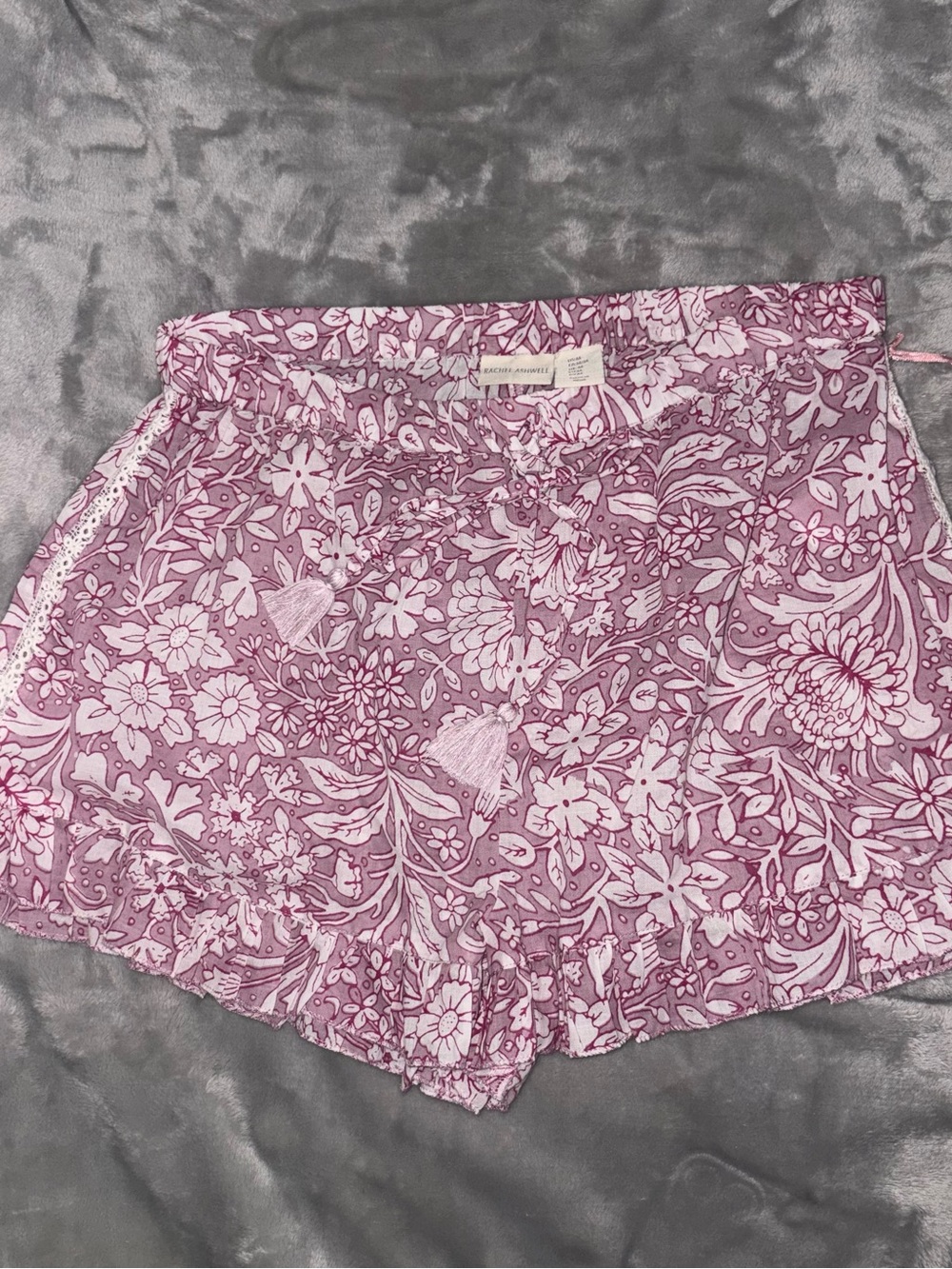 Women's Floral Tie-Waist Pajama Shorts in Mauve Pink New with Tags